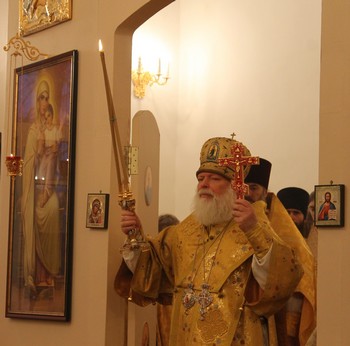 Престольный праздник в храме Трех Святителей (при Псковском государственном университете)