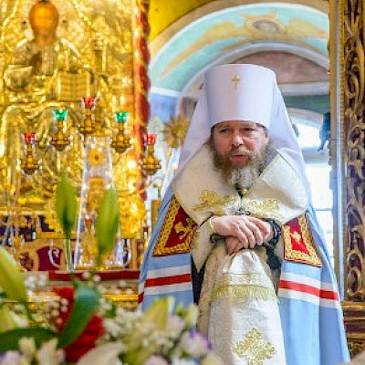 ​21 мая 2018 года митрополит Псковский и Порховский Тихон прибыл в Псковскую митрополию